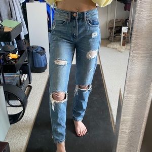00 boyfriend denim, ripped